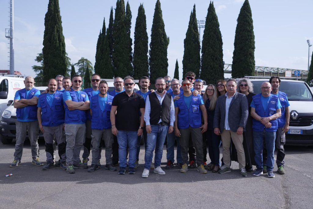 Team Poli Impianti - foto di gruppo della squadra